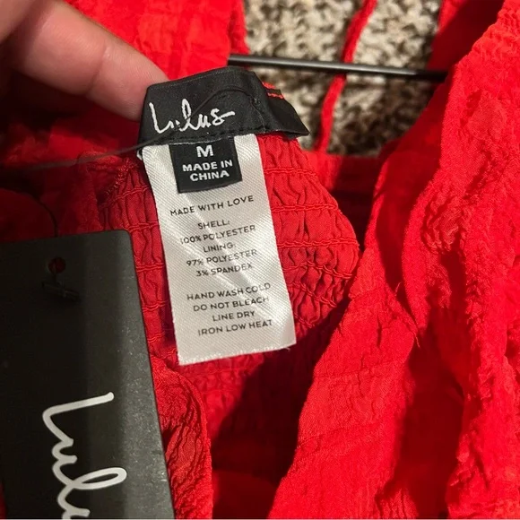 Lulus love of sunshine red puff sleeve wrap crop top NWT size medium - Picture 5 of 9